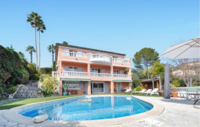 Beautiful Home In Mougins With Kitchen